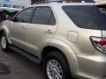 2013 TOYOTA Fortuner for sale 4y4 3.0v super kinis ang unit -4