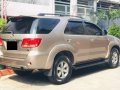 SELLING Toyota Fortuner 2006 -1