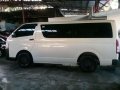 2017 TOYOTA HI ACE COMMUTER 3.0 Manual Transmission-3