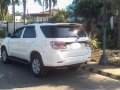 RUSH SALE Toyota Fortuner Diesel AT Family use 2011-4