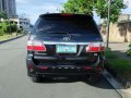 2011 Toyota Fortuner V Php878,000 Accepts Trade in-8