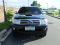2011 Toyota Fortuner V Php878,000 Accepts Trade in-1