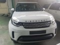 Brand New 2019 Land Rover Discovery LR5 HSE-10