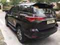 2017 Toyota Fortuner V Top of the line-3