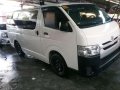2017 TOYOTA HI ACE COMMUTER 3.0 Manual Transmission-1
