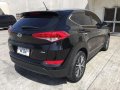 2016 Hyundai Tucson GLS 2.0 diesel CRDi Automatic-4