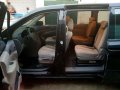 2010 KIA CARNIVAL FOR SALE-2