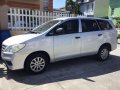 2015 Toyota Innova E dsl 695k-1