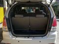 Toyota Innova G Manual VVTi White Pearl 2011 -3