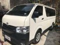 2017 TOYOTA HIACE COMMUTER manual diesel lowest price-0