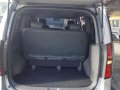 Hyundai Grand Starex 2010 model manual transmission-5