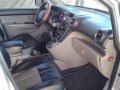 Kia Carens crdi 2010 model for sale-5