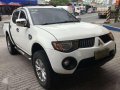 Mitsubishi Strada 4x2 manual Diesel 2008 for sale-2