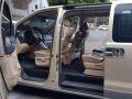 2011 Hyundai Starex crdi Gold AT for sale-3