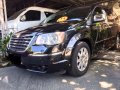 2010 Chrysler Town and Country Diesel-4