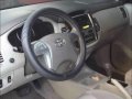 TOYOTA Innova g automatic diesel 2013-4