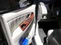 Toyota Innova V 2013 Diesel Topof the Line AT Casa maintained-11