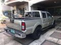 2005 Nissan Frontier Titanium FOR SALE-2