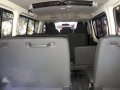 Toyota Hi-ace commuter 2013model manual transmission-7