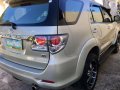 Toyota Fortuner V 2012 for sale -5