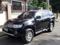 Like New Mitsubishi Montero for sale-0