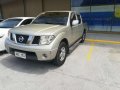Rush! Rush! NISSAN NAVARA 2.5 LE Automatic 2009 model-0