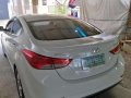 Hyundai Elantra 1.6 AT 2011 (White)-4