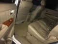 Toyota Fortuner 2010 V 4x4 - Asialink Preowned Cars-7