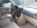 2001 Kia Carnival manual tranny top of the line -9