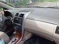 Toyota Corolla Altis 1.6 V 2010 All stock top of the line-8