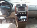 2001 Kia Carnival manual tranny top of the line -5