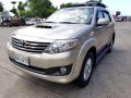 2014 Toyota Fortuner AT Diesel low mileage -2