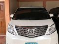 Toyota Alphard 2011 pearl white V6 ​top of the line-3