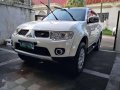 2013 Mitsubishi Montero for sale-0