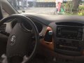 Toyota Innova G 2011 diesel automatic-3