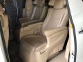 Toyota Alphard 2011 pearl white V6 ​top of the line-1