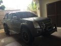 Isuzu Dmax ls top of the line 2008 4x2 Automatic-1