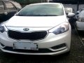 2016 Kia Forte EX Hatchback 2.0 AT Top if the Line Like New-8