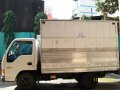 NHR Isuzu Delivery Truck 2002 for sale-1