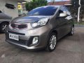 Kia Picanto lx 2015 Automatic transmission top of the line-6