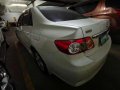 2012 Toyota Altis 1.6v Pearl White Top of the Line Push Start -2