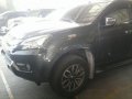 Isuzu MU-X 2017 for sale-4