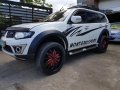 Mitsubishi Montero sport Fully Loaded Manual Diesel 2013-4