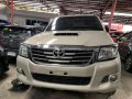 2014 TOYOTA Hilux 25 G 4x2 Gold Metallic Manual-2
