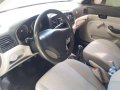 Hyundai Accent crdi 2010 model diesel manual-6