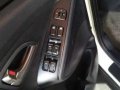 2010 Hyundai Tucson 4x4 deisel engine automatic transmission-2