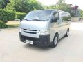 Toyota Hiace Commuter 2016 model Diesel-10