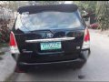 Toyota Innova g 2012 automatic diesel-2