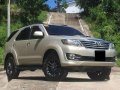 2015 Toyota Fortuner V Series Top of the line-7