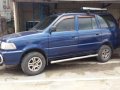 SELLING TOYOTA Revo GL  2002-0